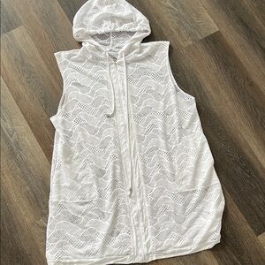 (4) La Vie En Rose Aqua White Mesh Cover-Up